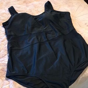 Catalina black slim swimsuit 2XL (18w-20w)
